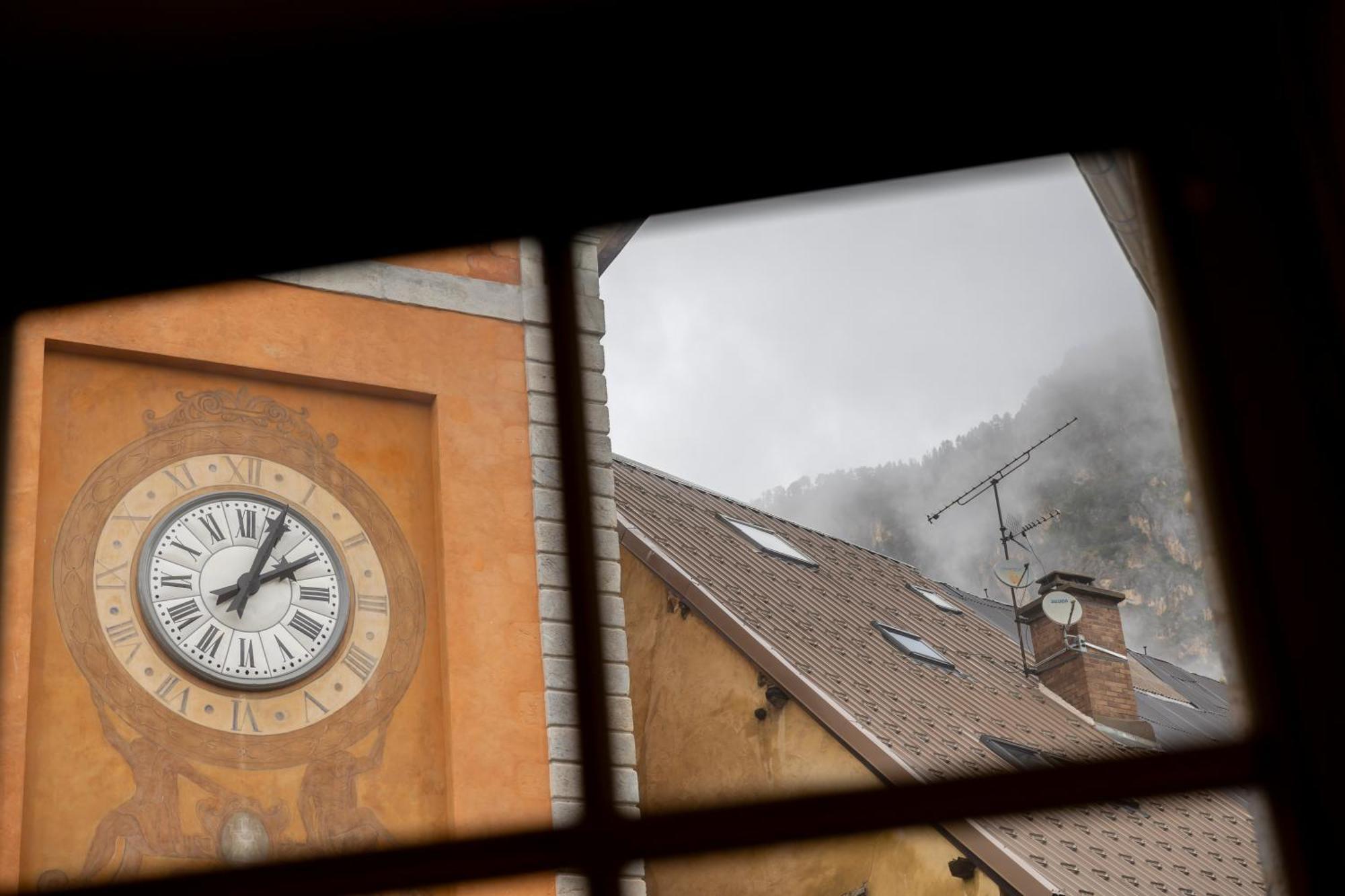 Ferienwohnung T2 Au Coeur Du Centre Historique De Briancon #3 Exterior foto